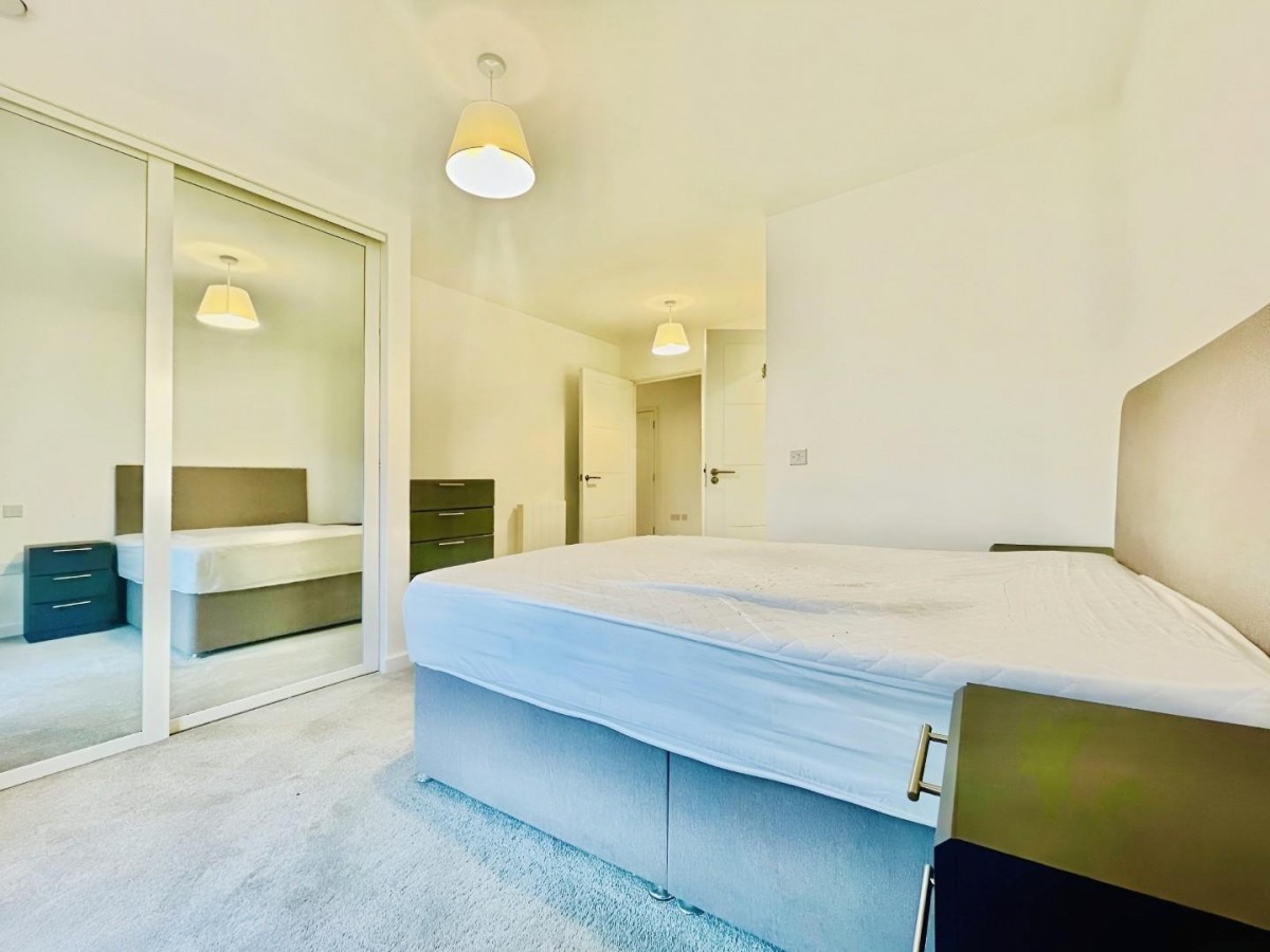 Kenmore Place, Riverside Park, Ashford