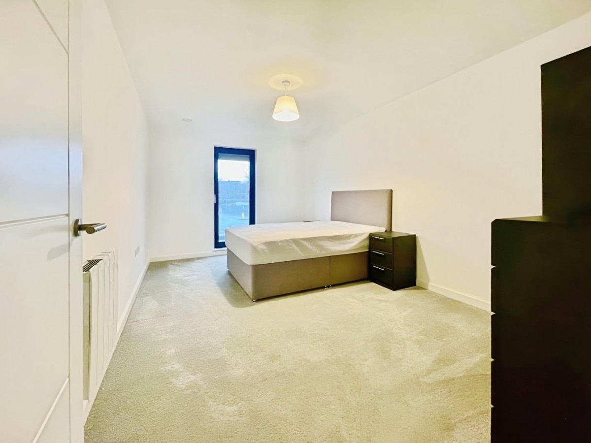 Kenmore Place, Riverside Park, Ashford