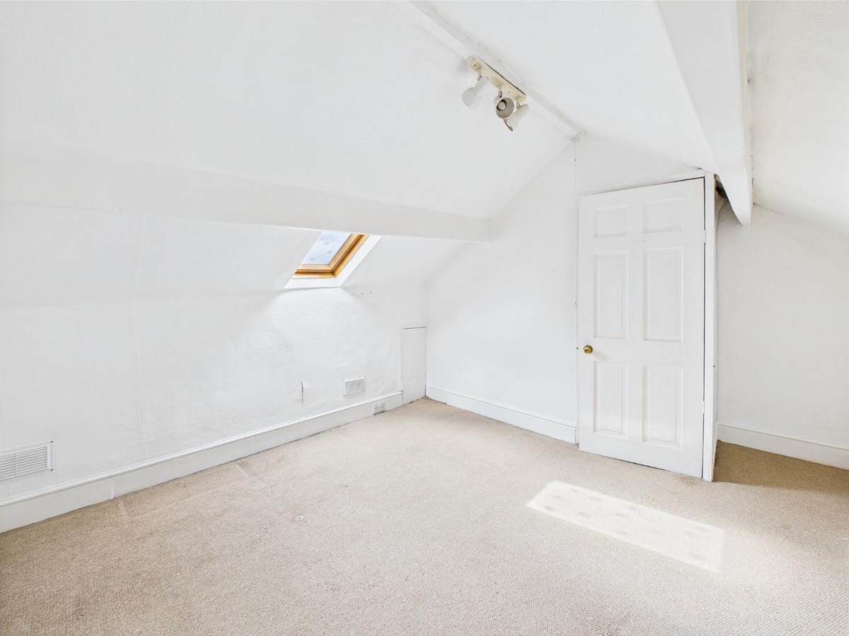 13 Harris Street, Bingley