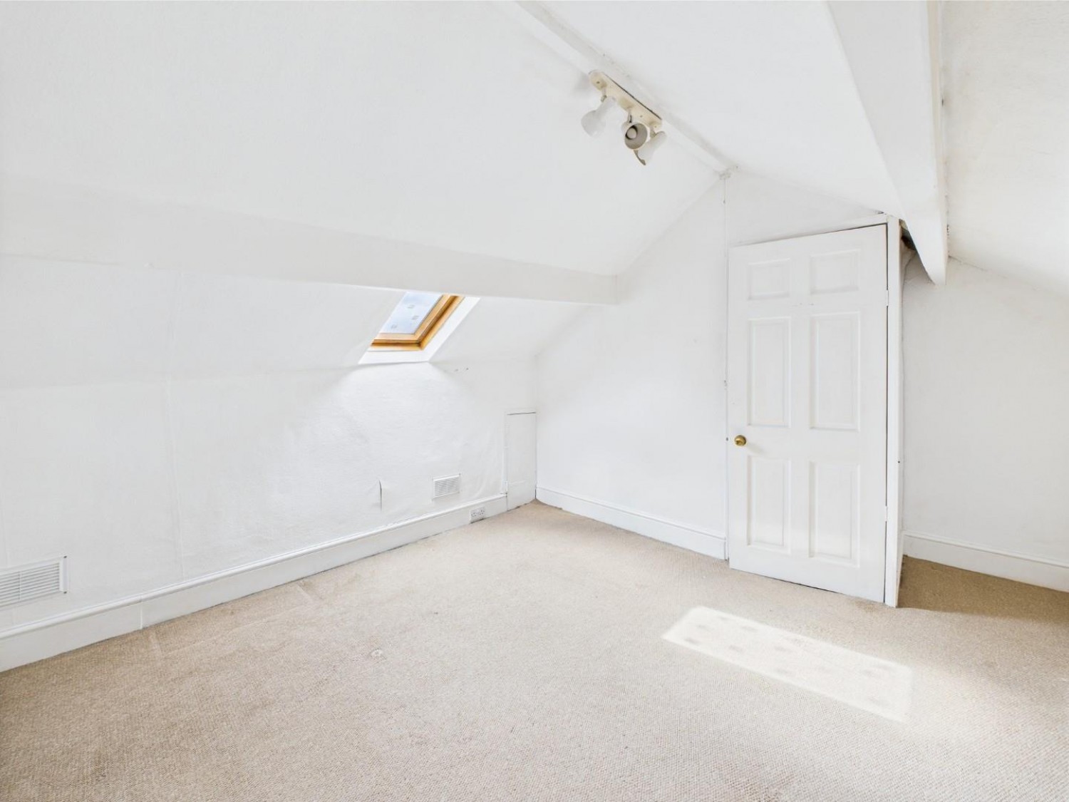 13 Harris Street, Bingley