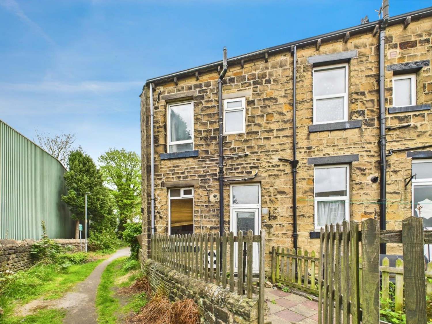 13 Harris Street, Bingley