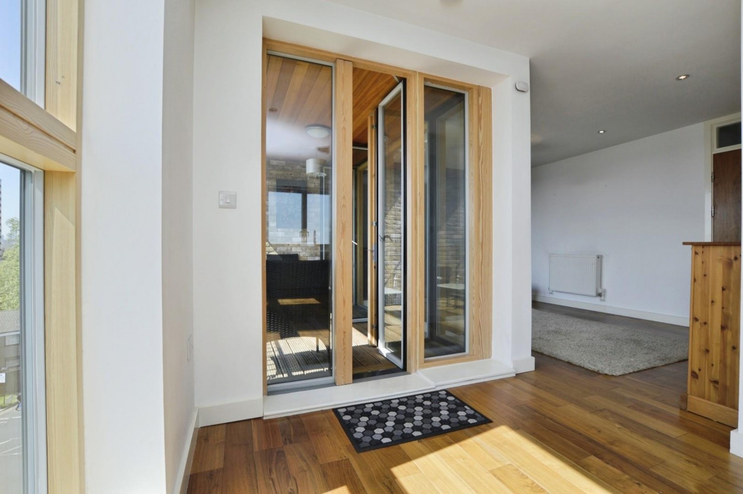 Queens Road West , Plaistow, London, E13 0PE