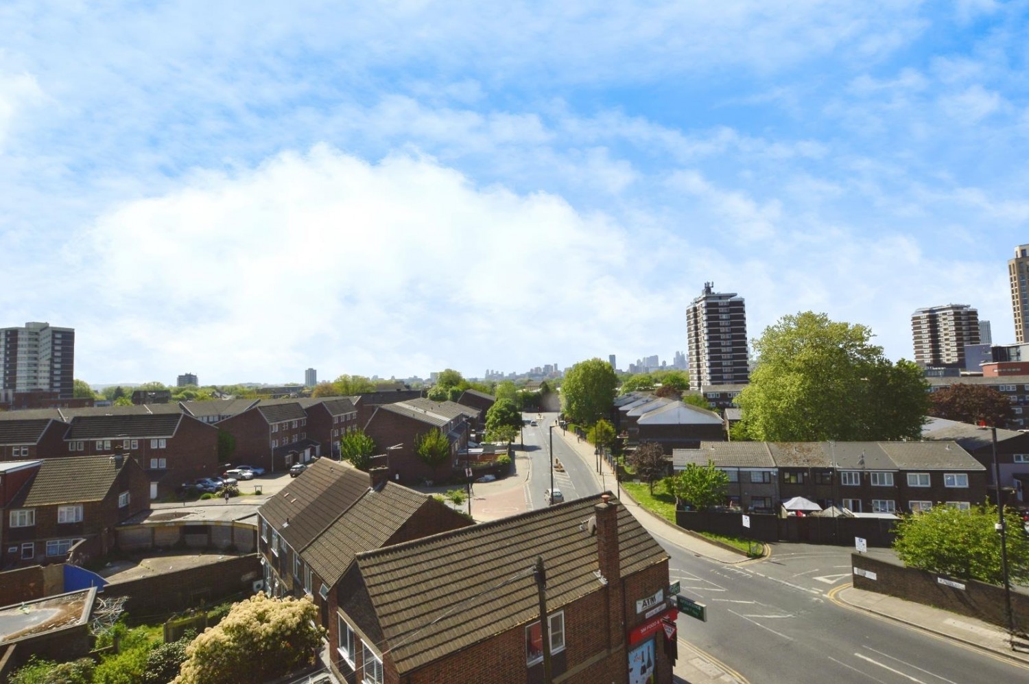 Queens Road West , Plaistow, London, E13 0PE