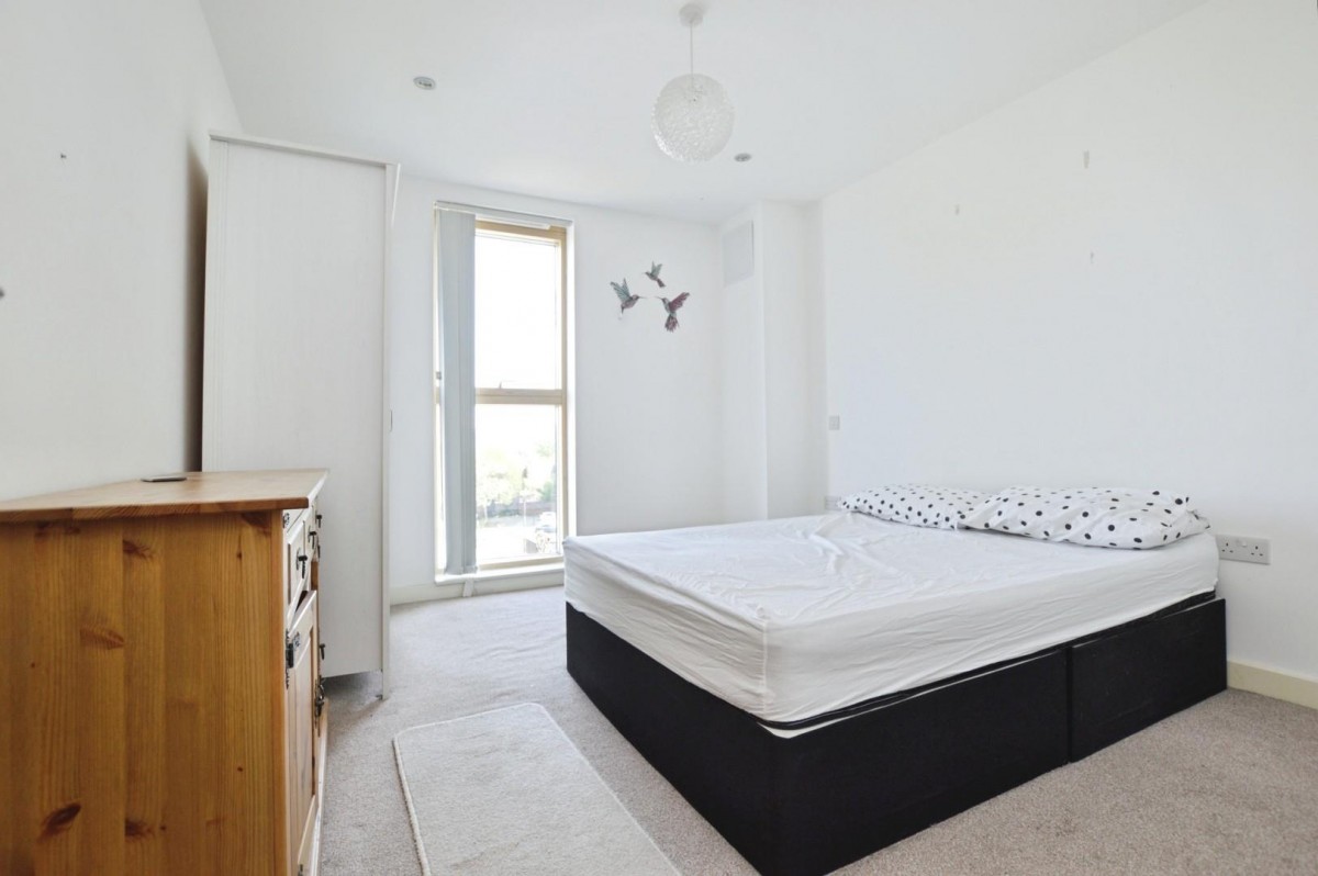 Queens Road West , Plaistow, London, E13 0PE