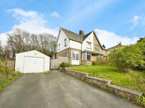 Ghyll Wood Drive, Bingley