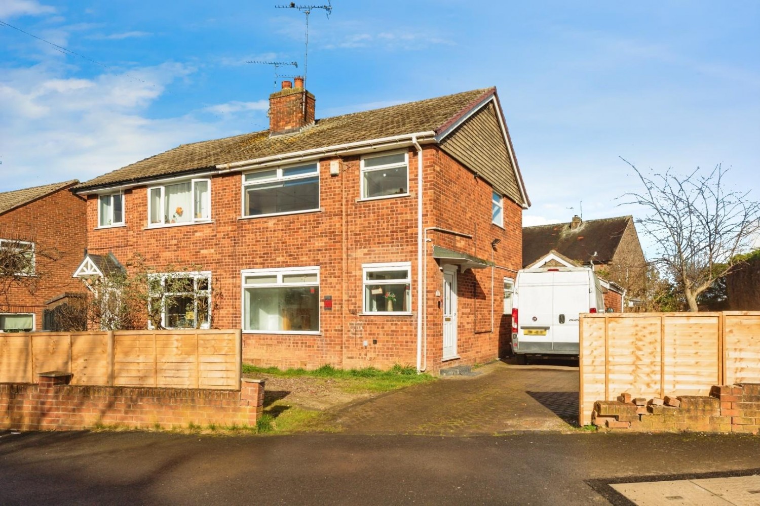 Broad Inge Crescent, Chapeltown, Sheffield, S35 1RT