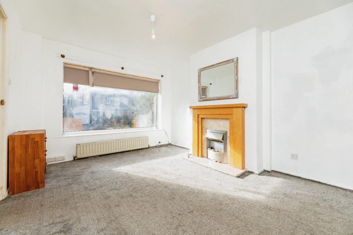 Broad Inge Crescent, Chapeltown, Sheffield, S35 1RT