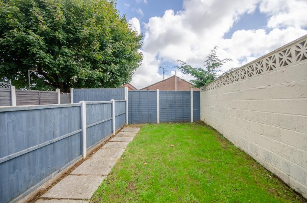 Dibden Road, Downend, Bristol, BS16 6UE