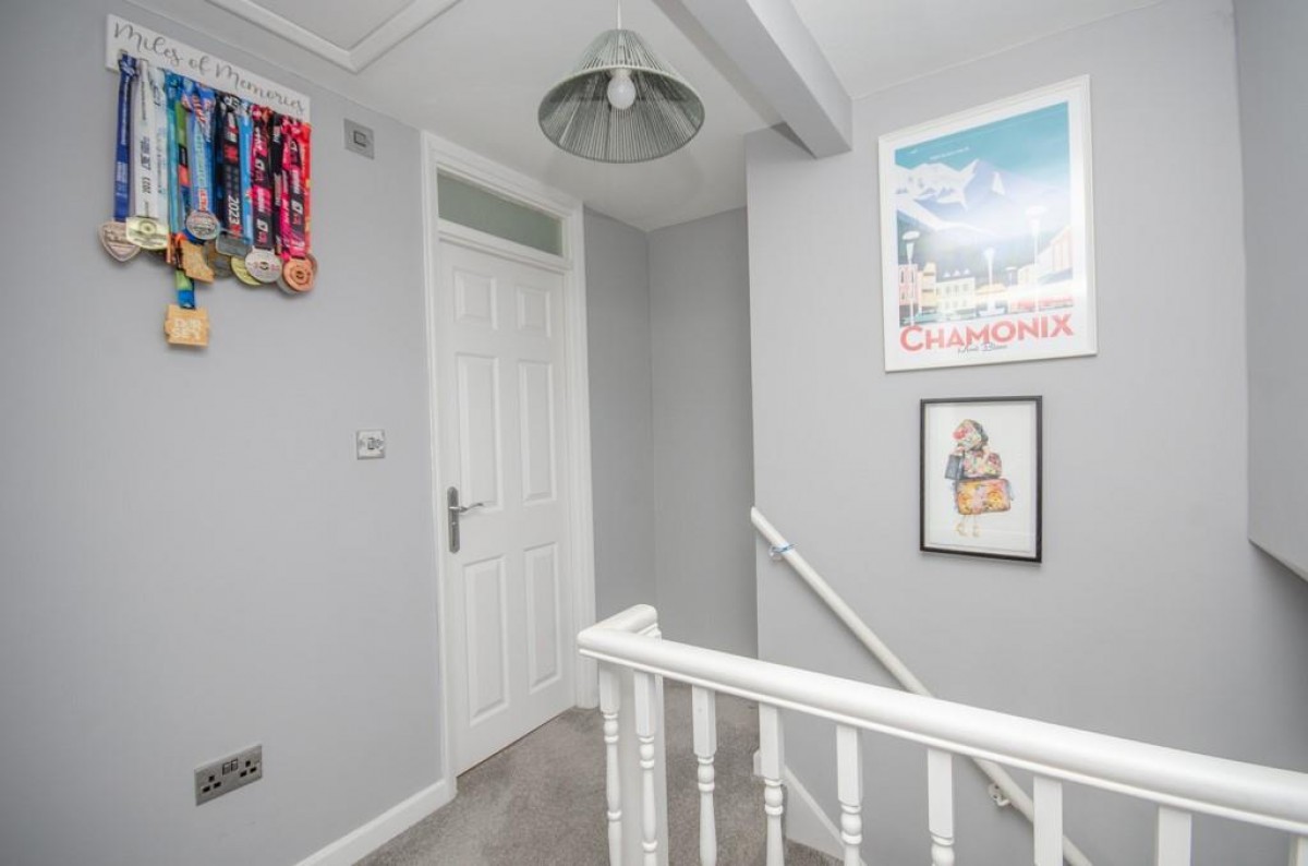 Dibden Road, Downend, Bristol, BS16 6UE