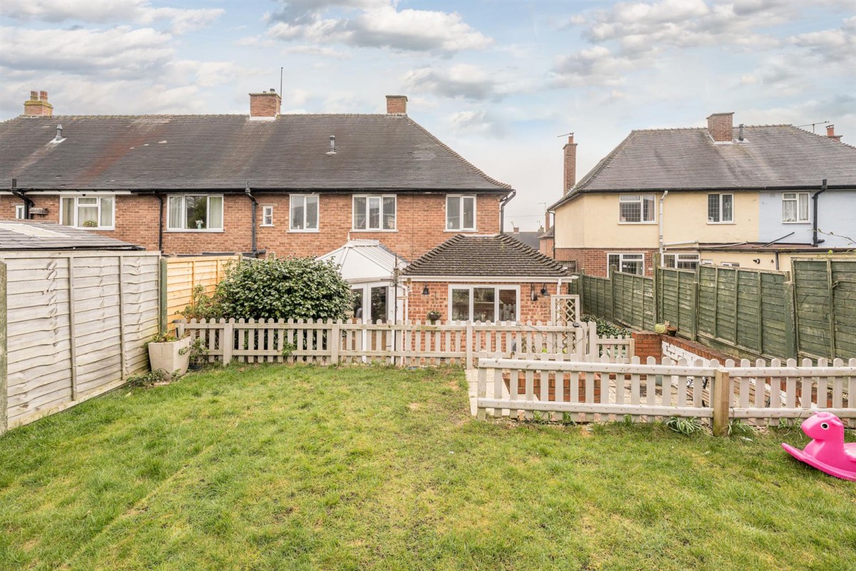Lavender Lane, Stourbridge, DY8 3EF