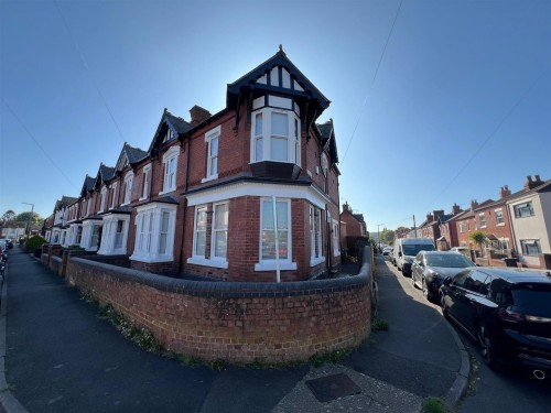 Clifton Street, Stourbridge, DY8 3XT