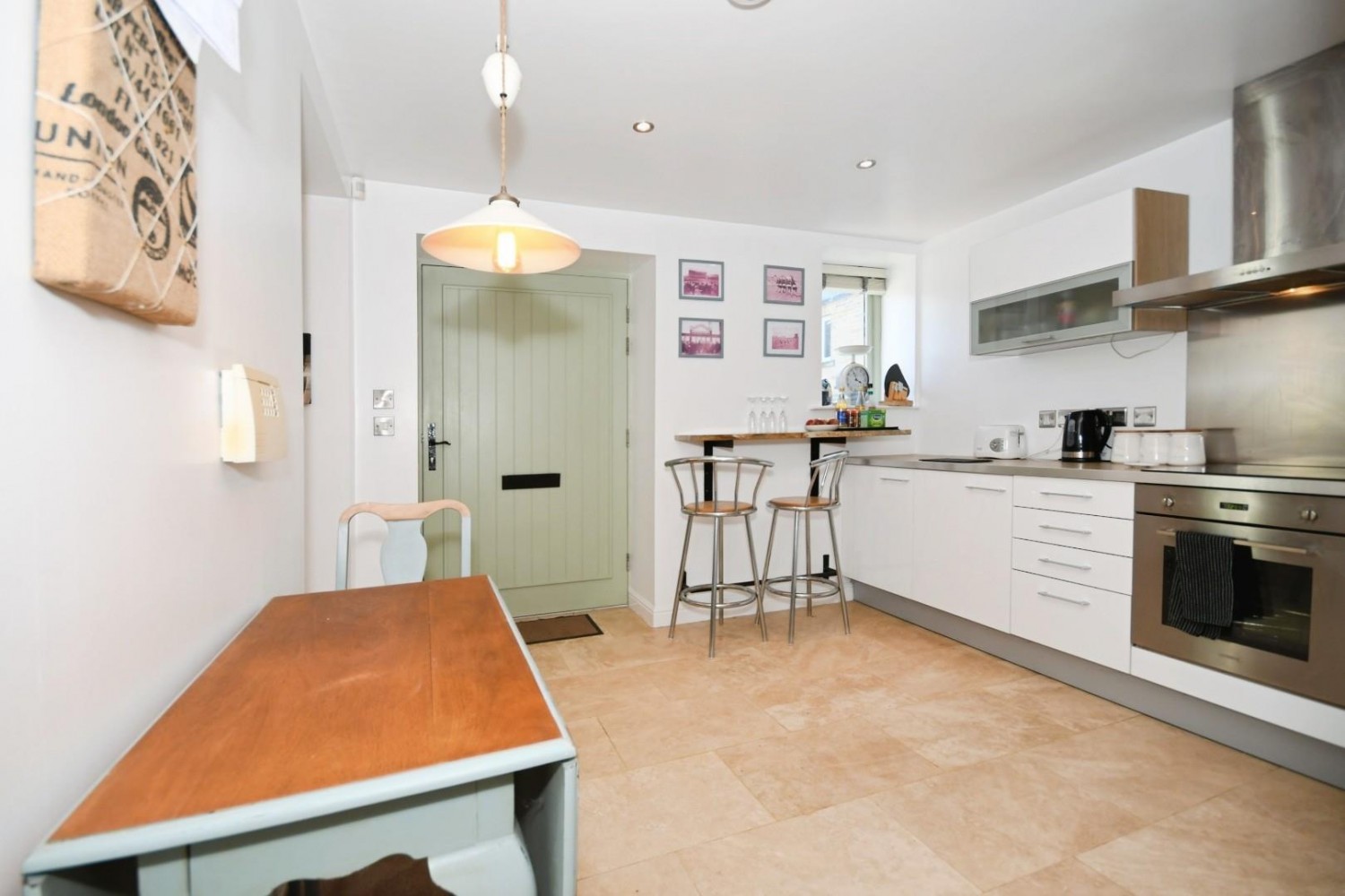 2 bedroom House for sale in The Old Stables, Birdholme Farm, Derby Road, Wingerworth, Chesterfield, S42 6LX