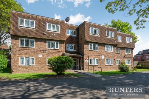 Vicarage Farm Road, Hounslow