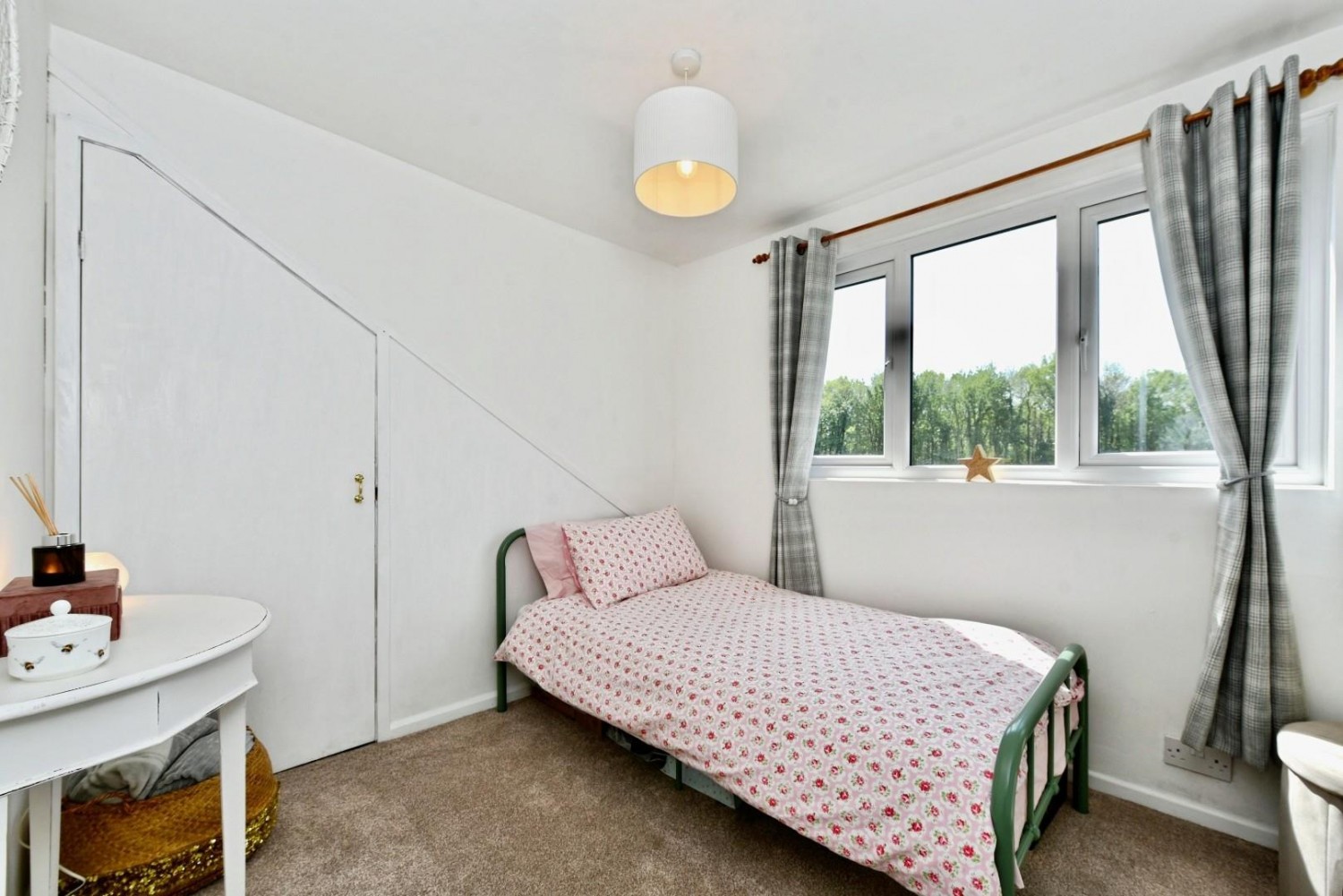 Warren Lane, Chapeltown, Sheffield