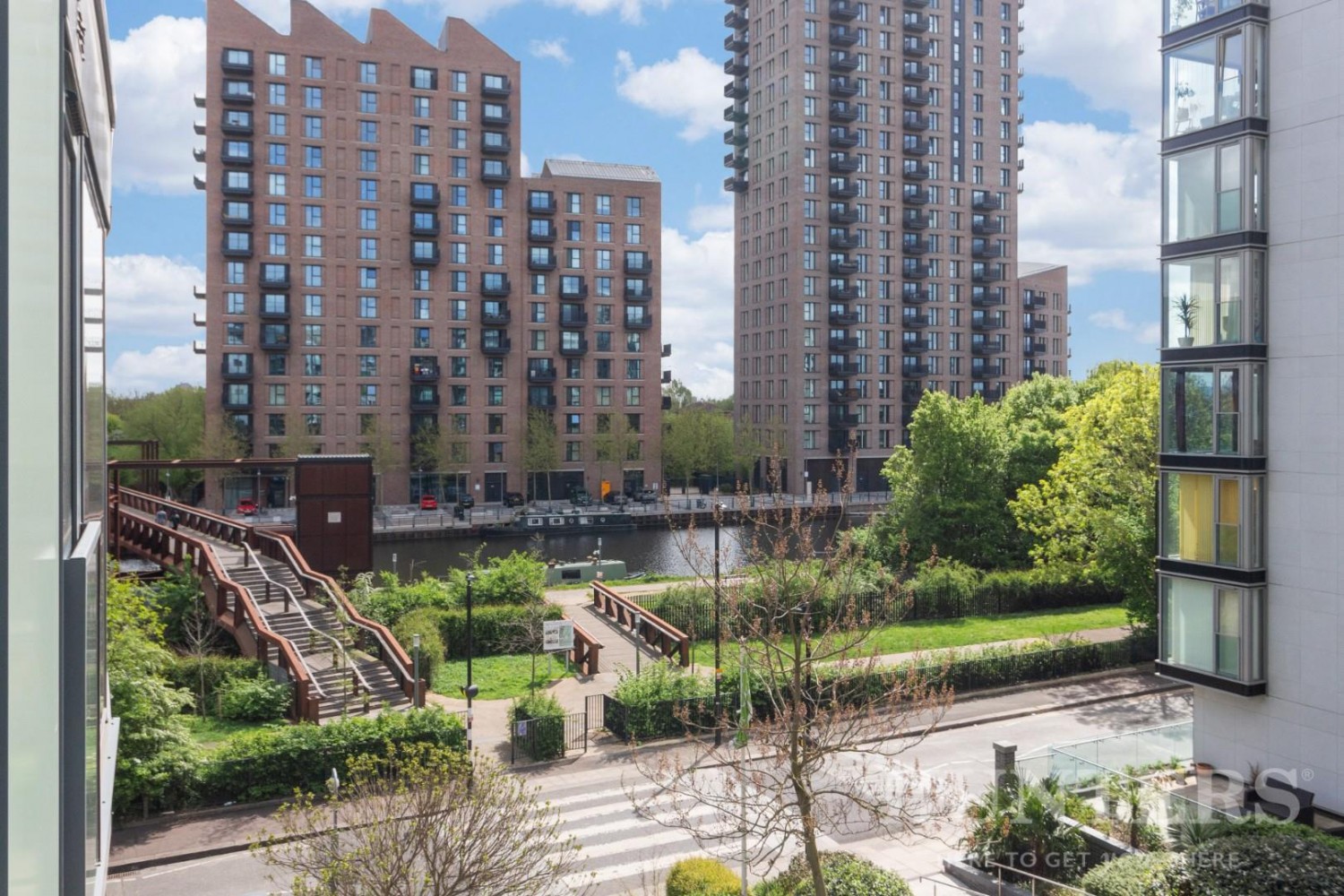 Waterside Way, London, N17