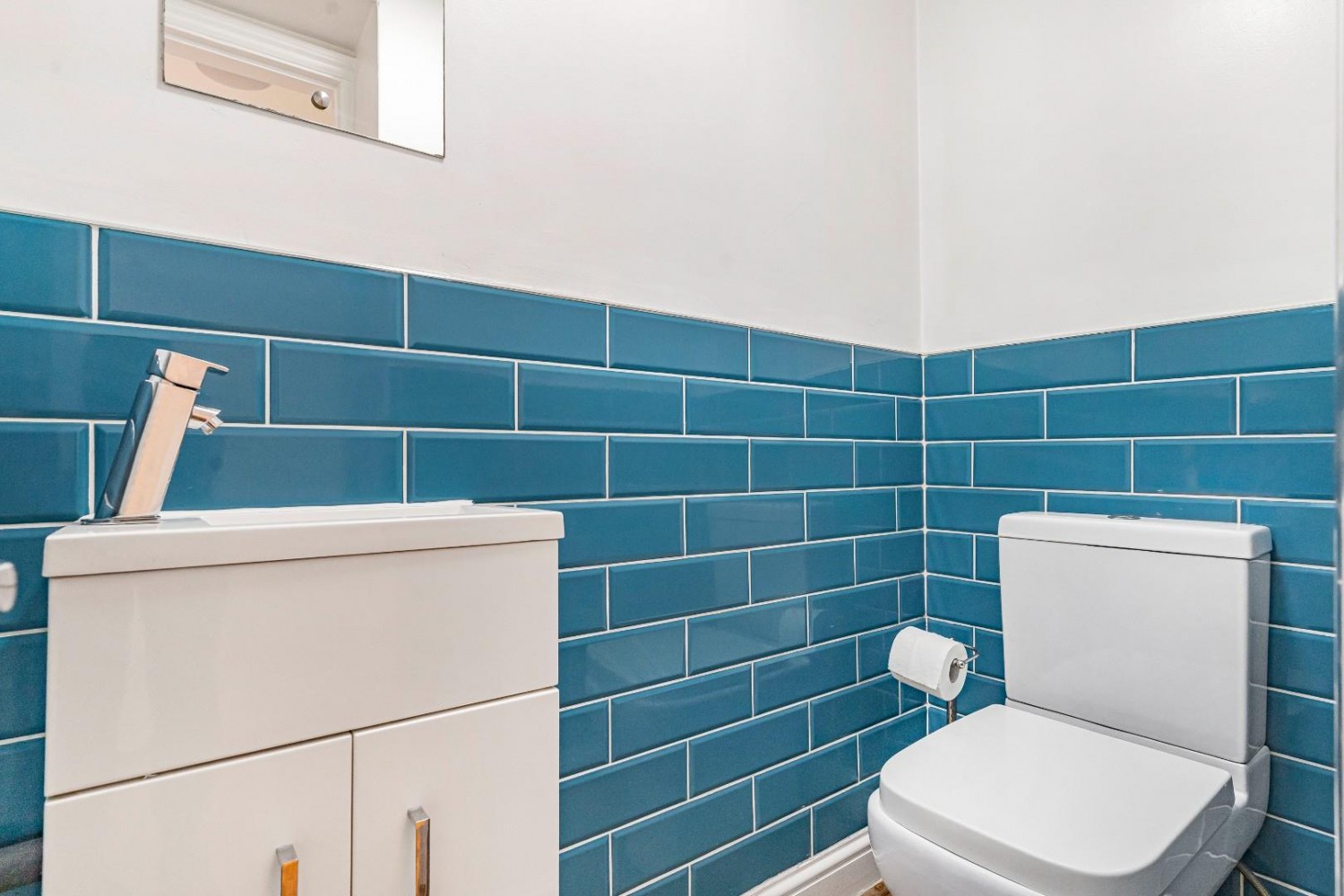 1 bedroom Flat for sale in Bloom Grove, London