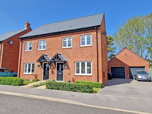 Trenchard Circle, Upper Heyford, Bicester