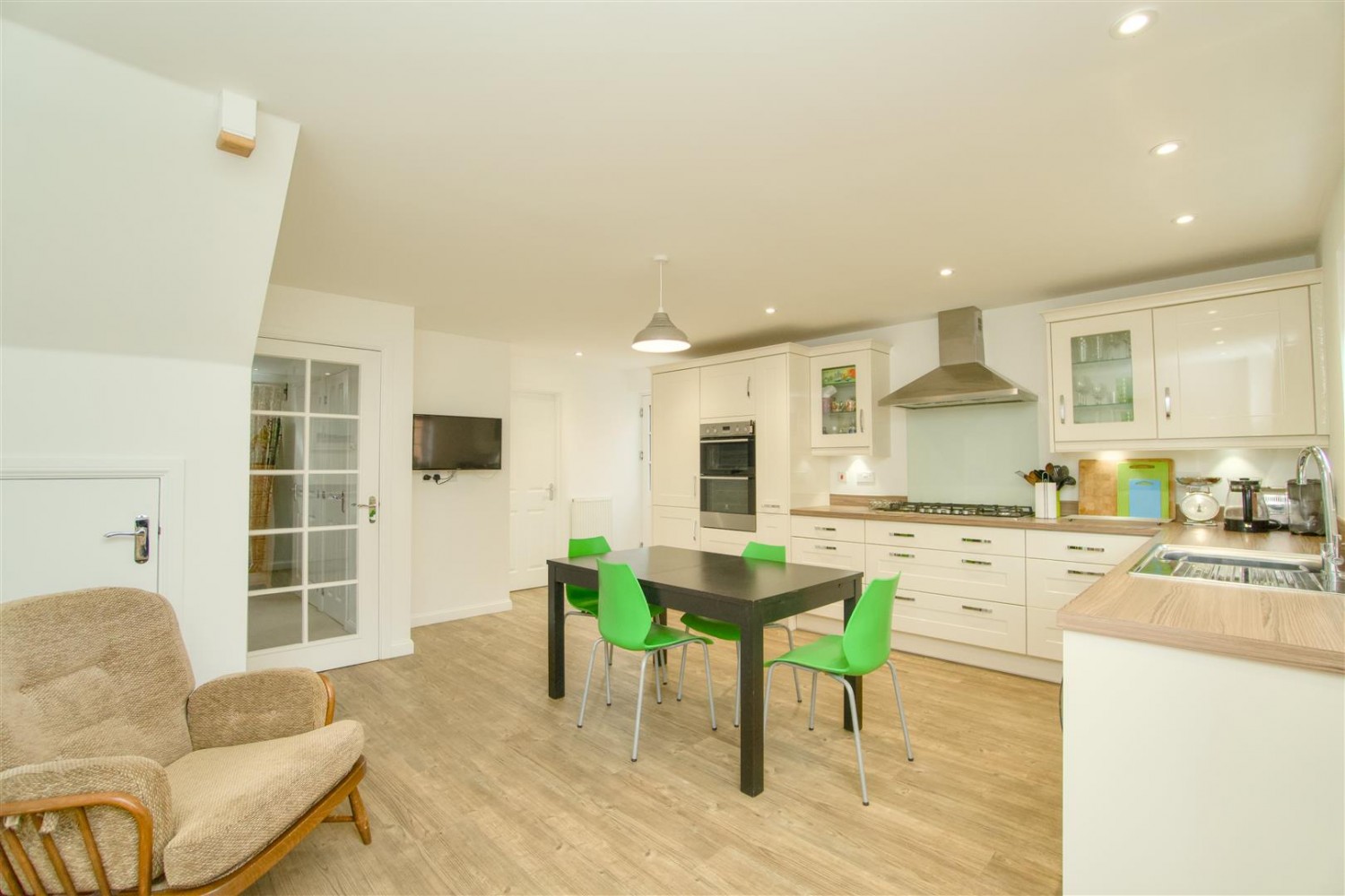 Field View Close, Ampleforth, York, YO62 4EL