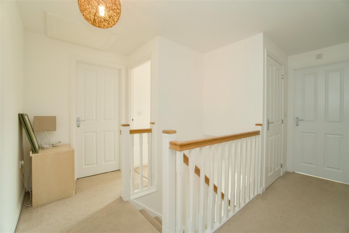 Field View Close, Ampleforth, York, YO62 4EL