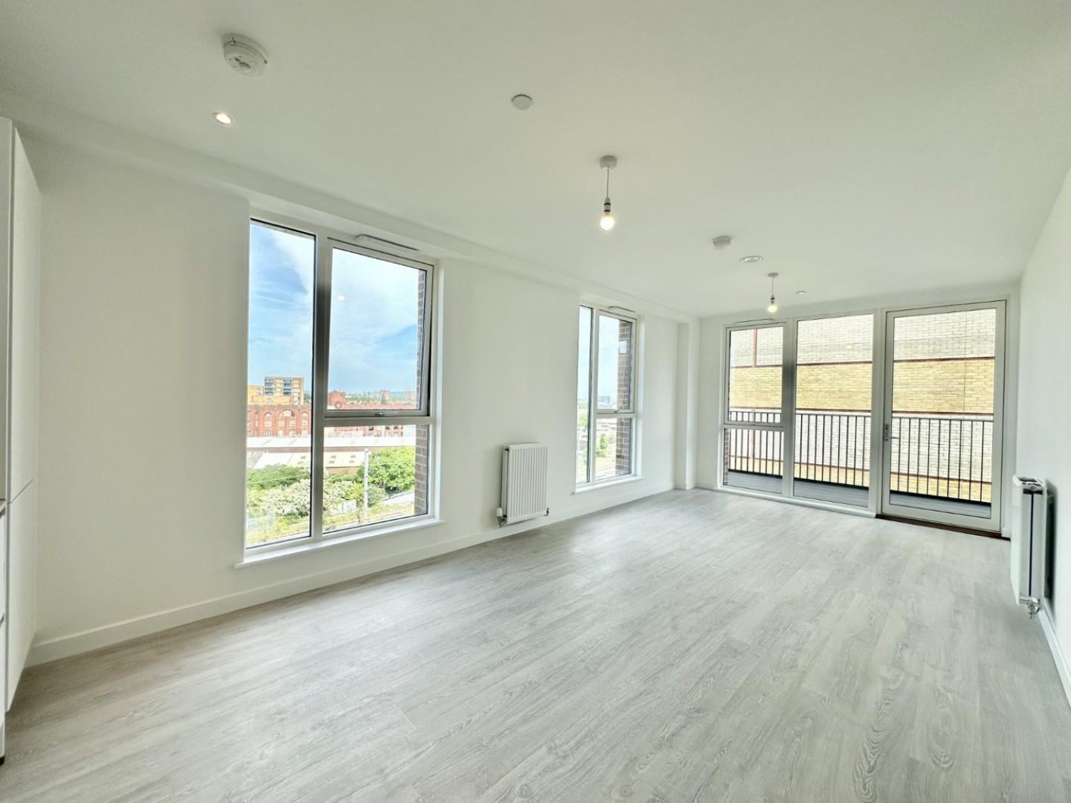 Caturra Court, Cranton Avenue, Hayes