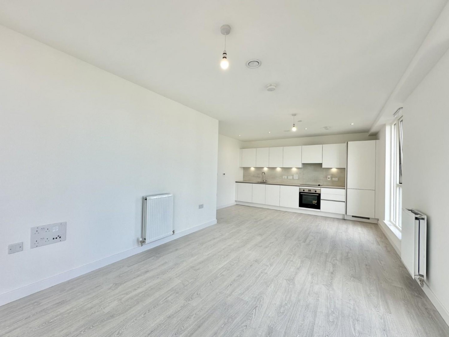 Caturra Court, Cranton Avenue, Hayes