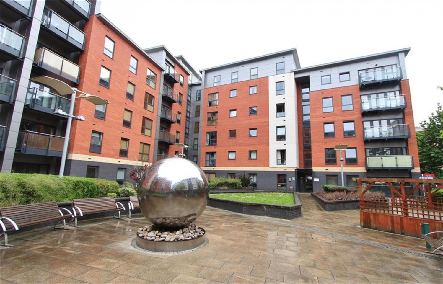 St. Georges Walk, Sheffield, S3 7AP