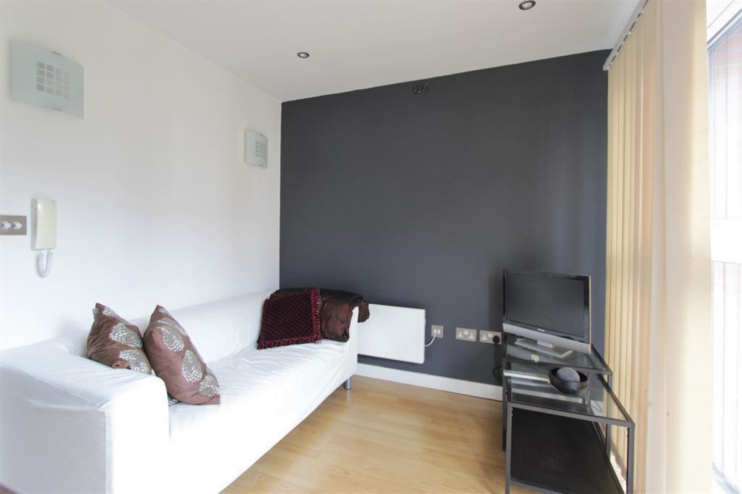 St. Georges Walk, Sheffield, S3 7AP