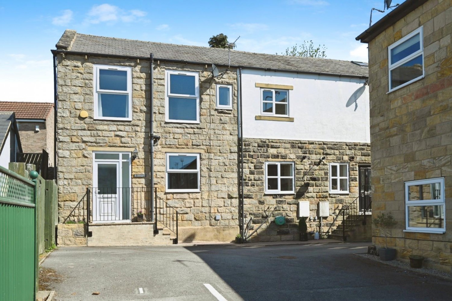 Springwell Cottages, Windmill Lane, Yeadon