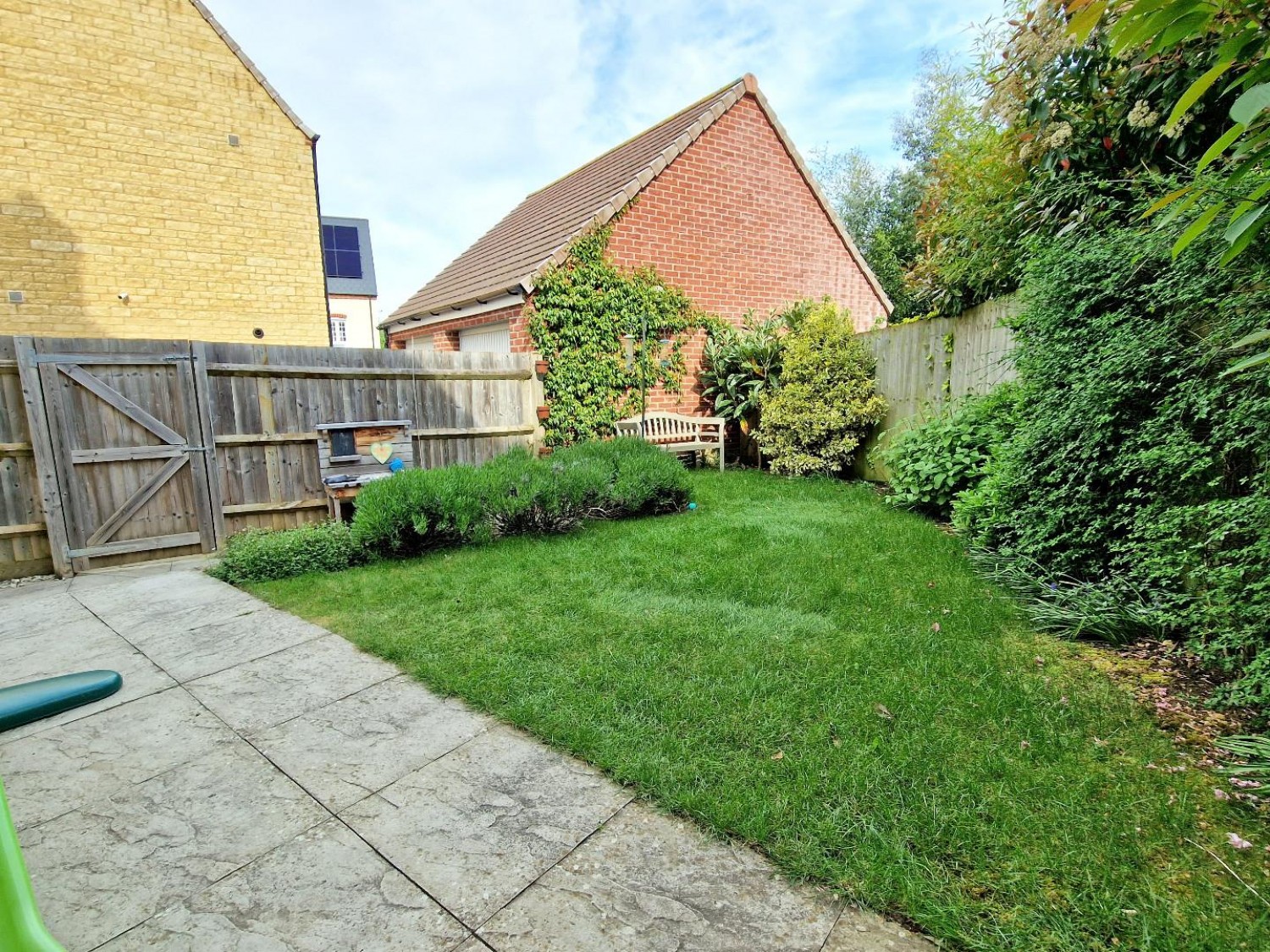 Redcar Road, Bicester