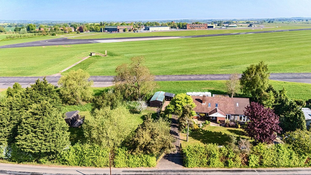 Brackenhill Lane, Church Fenton, Tadcaster