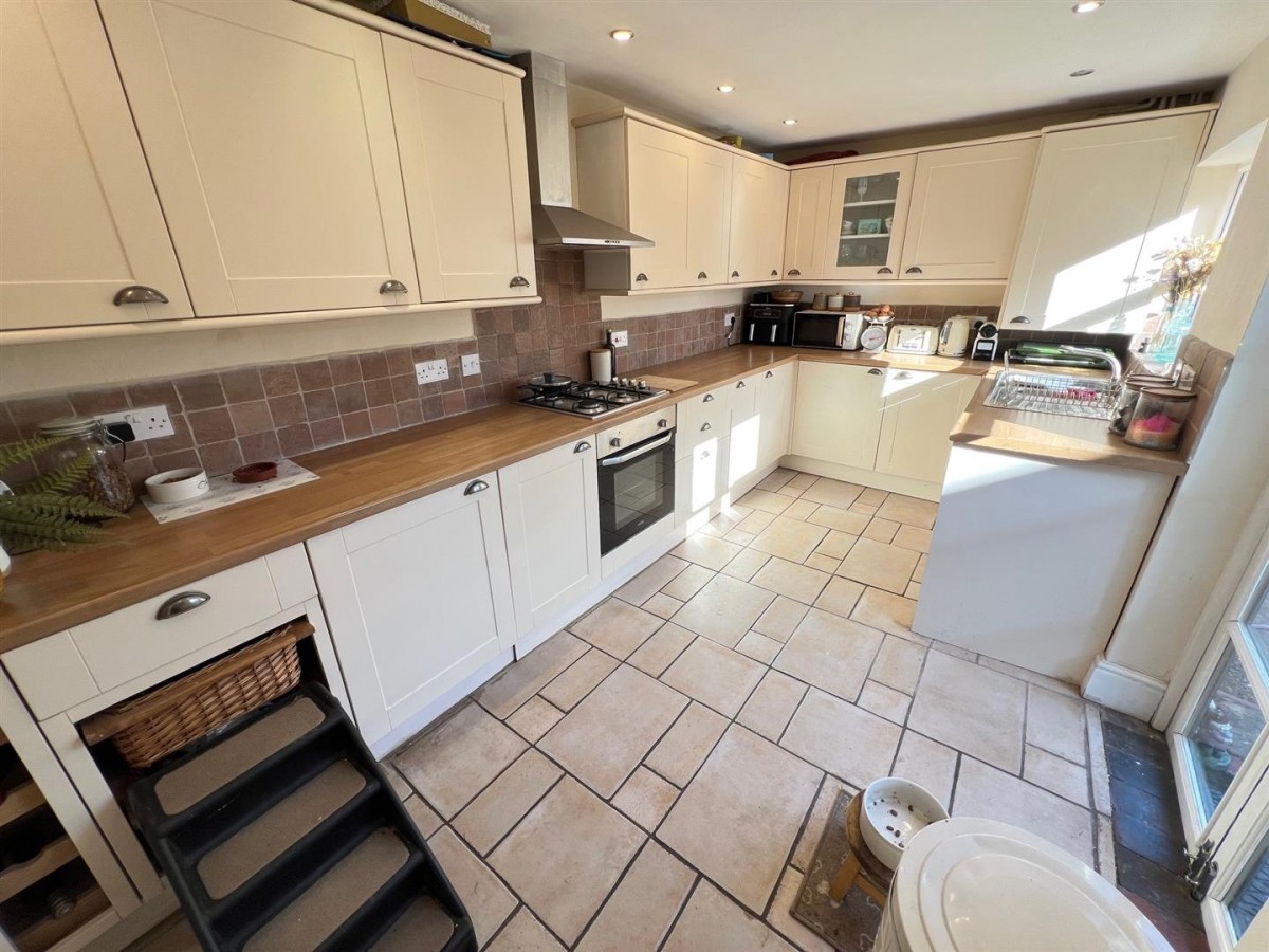 King Street, Wollaston, DY8 3QB