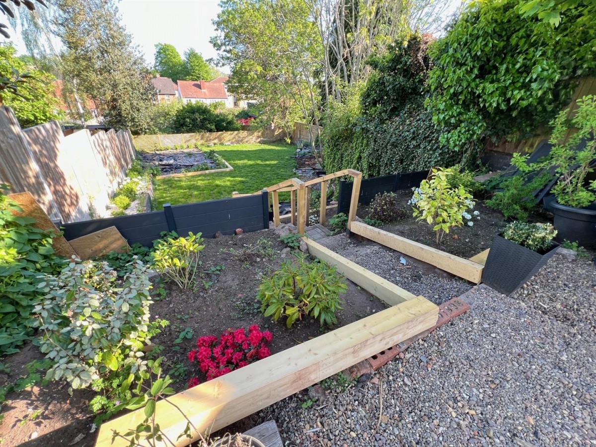 King Street, Wollaston, DY8 3QB