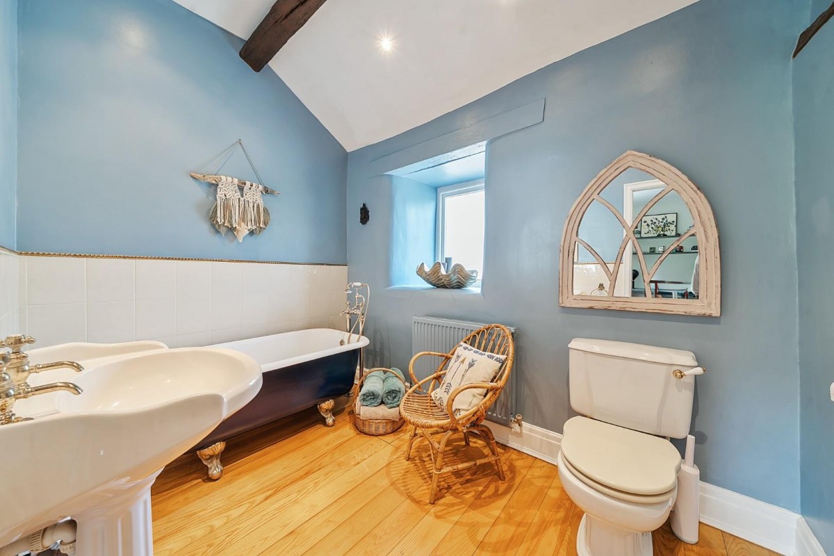 Old Hall Laithe & Barn on The Green, Kilnsey, Skipton