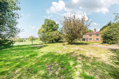 Top Yard, Baumber