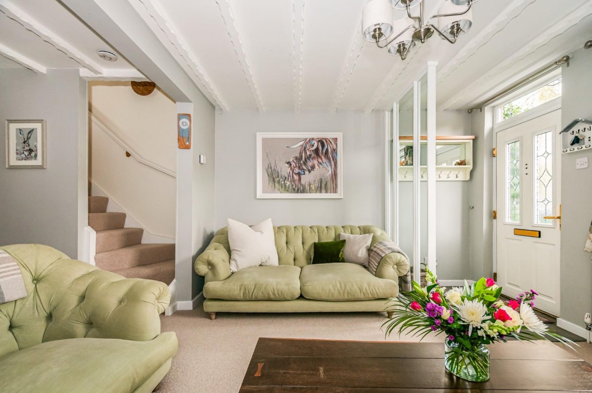Mrs Crackers Cottage, 31 The Green, Lund, Driffield