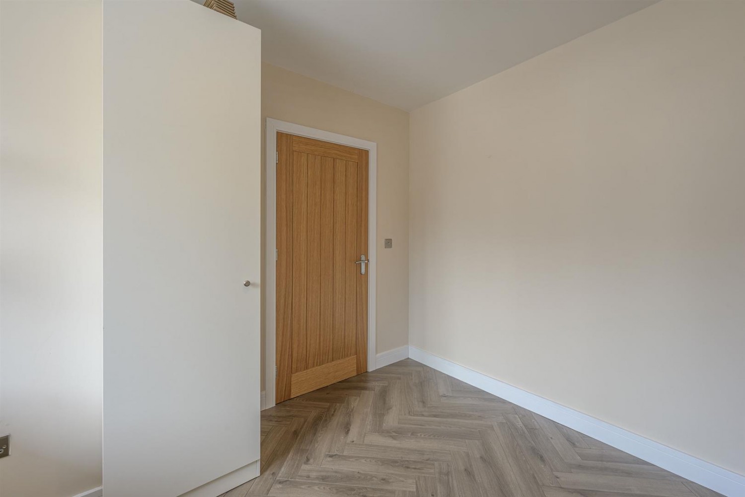 Cot Lane, Kingswinford, DY6 9TY