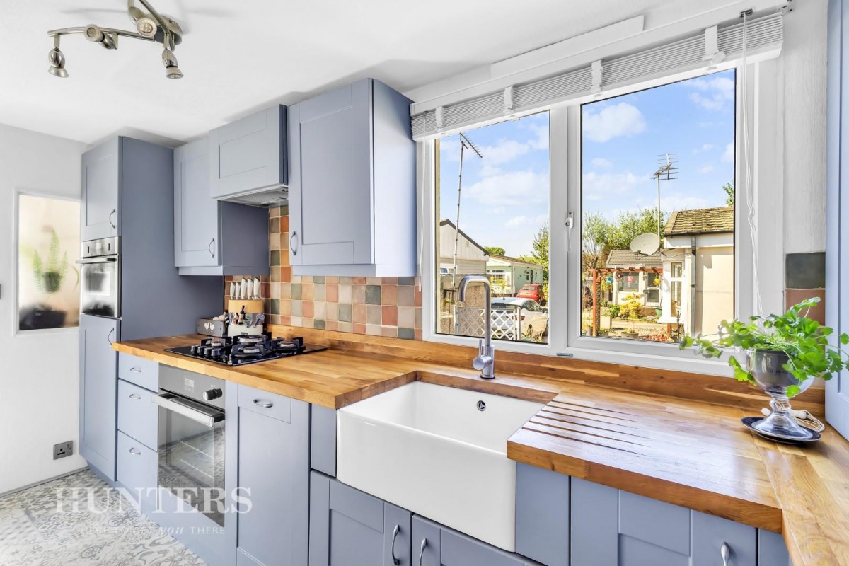 Hollingworth Lake Caravan Park, Littleborough, OL15 0AS