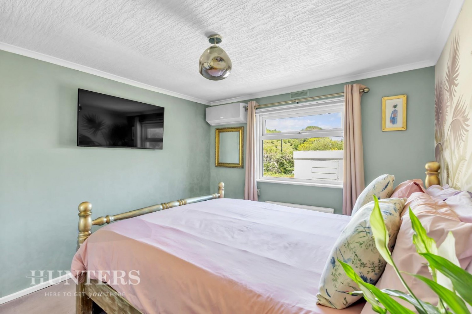 Hollingworth Lake Caravan Park, Littleborough, OL15 0AS