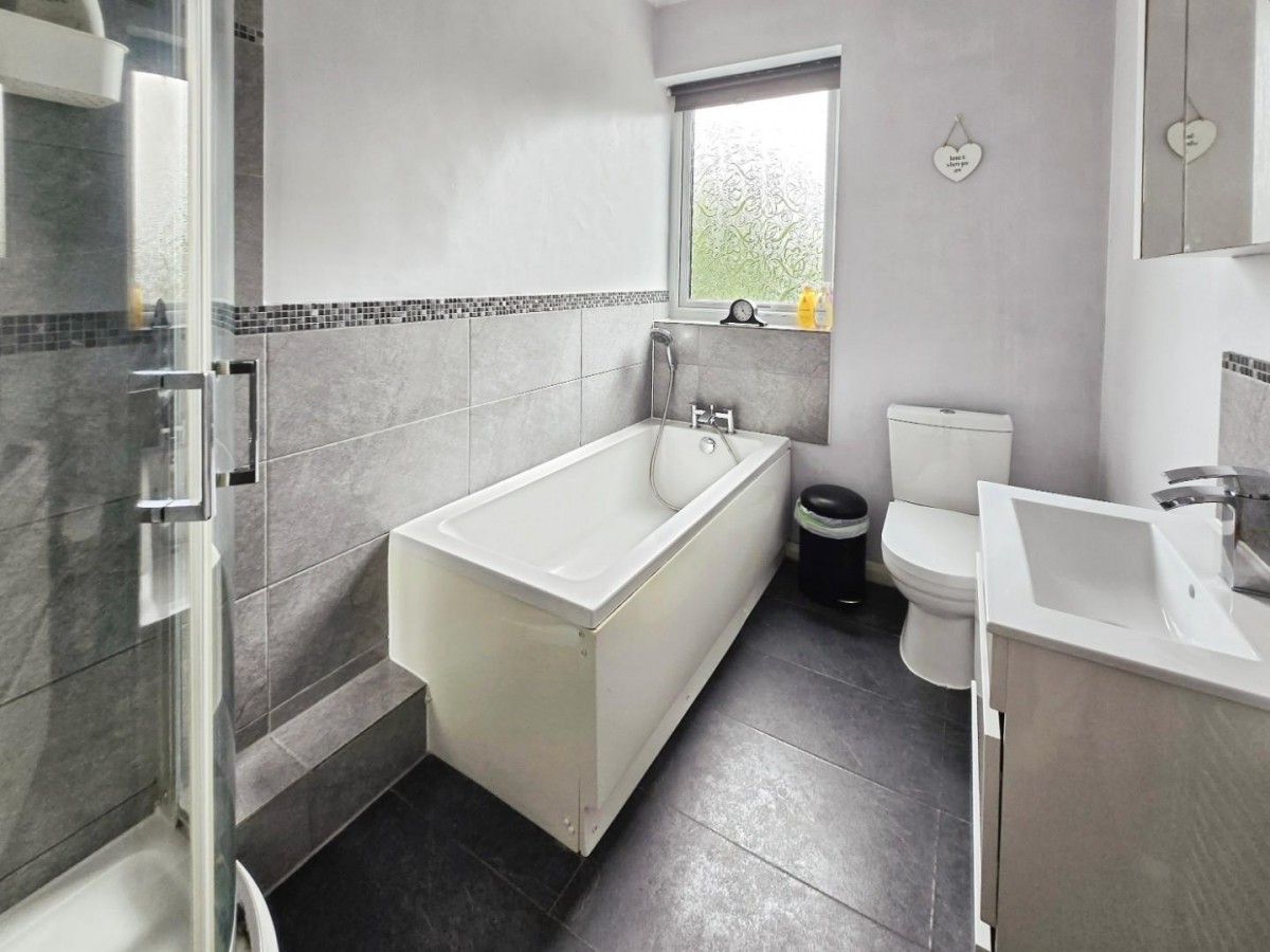 Beddington Lane, Beddington