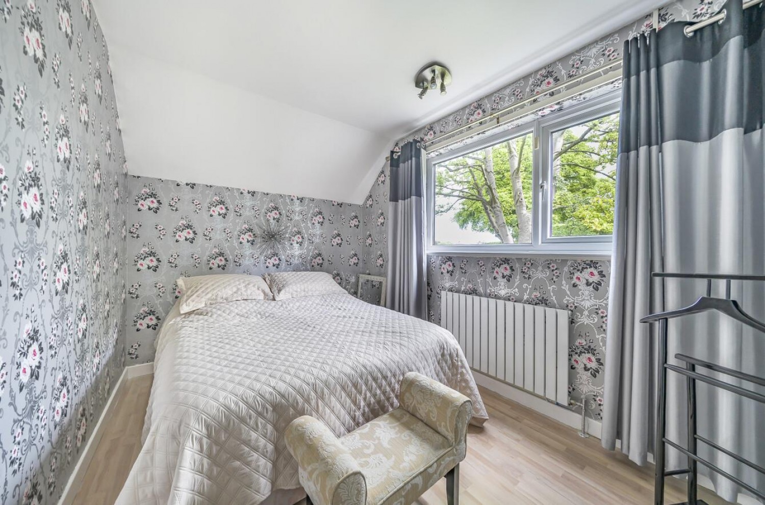 Tinshill Road, Cookridge, LS16