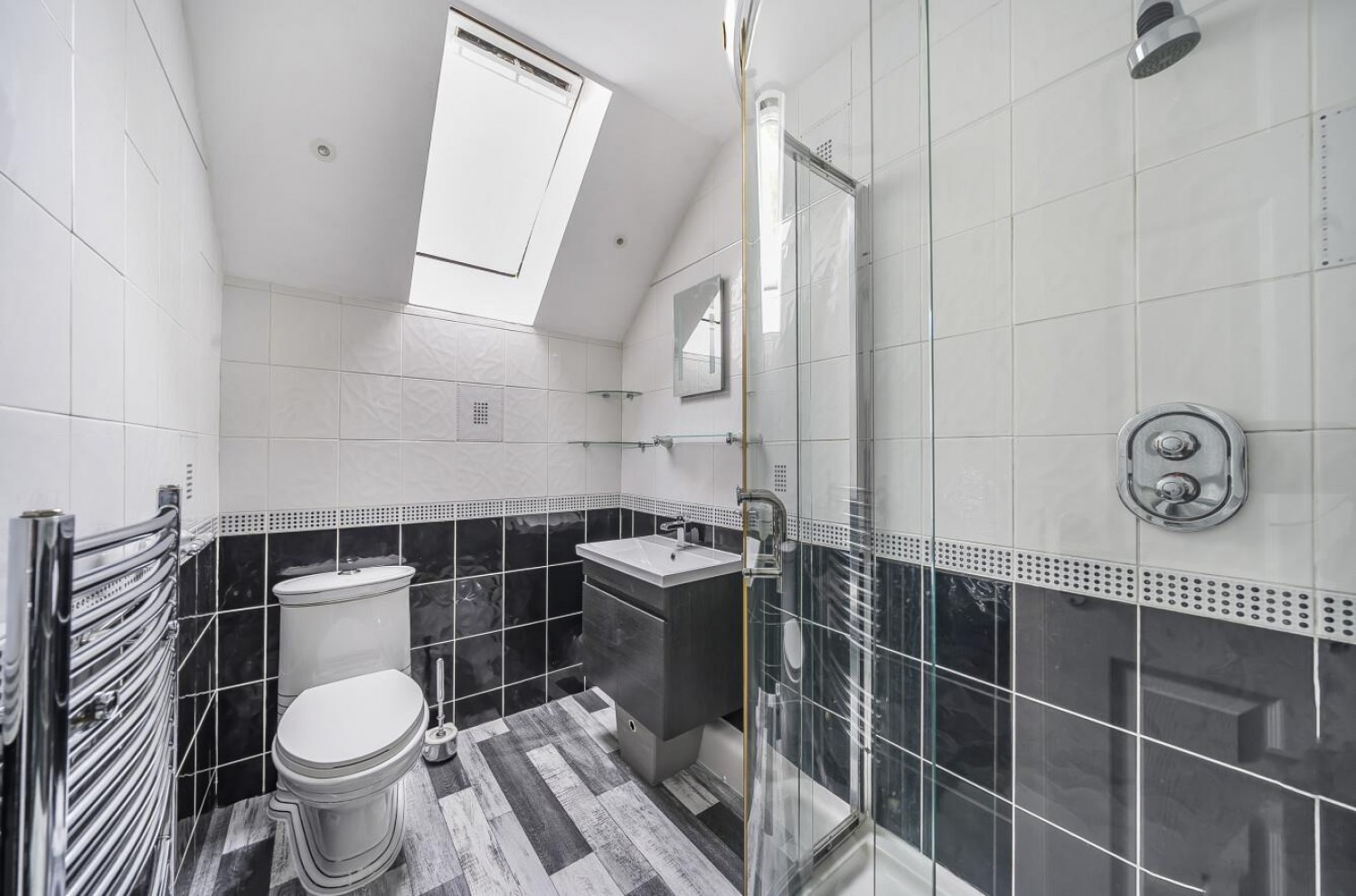 Tinshill Road, Cookridge, LS16
