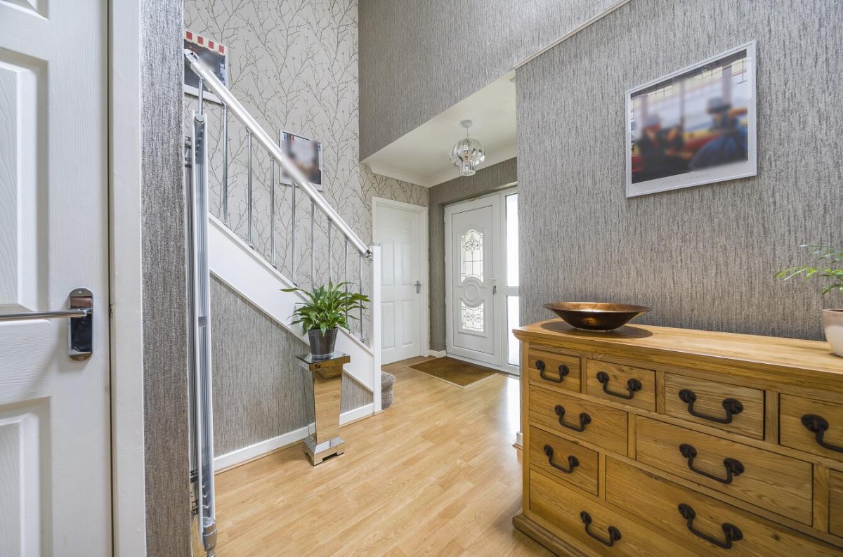 Tinshill Road, Cookridge, LS16