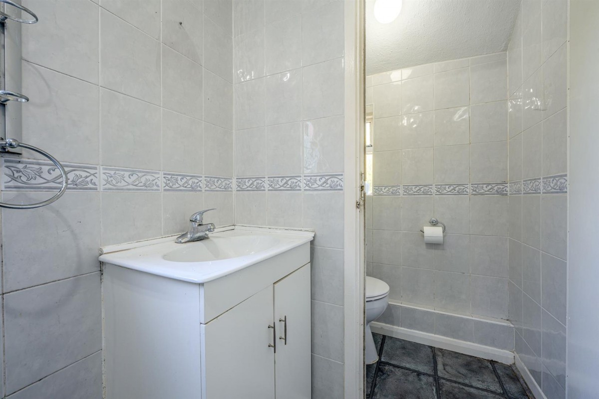 Barnett Street, Wordsley, DY8 5QL