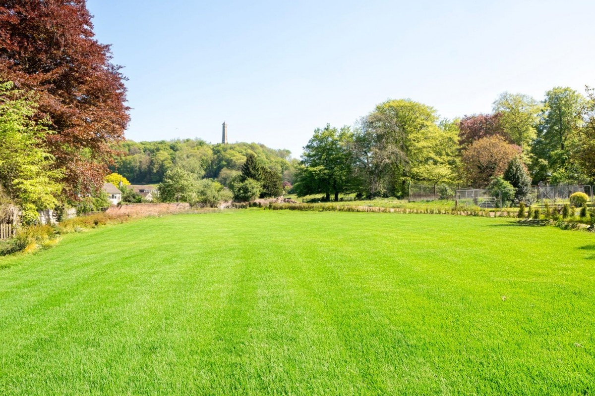 North Nibley, Gloucestershire, GL11