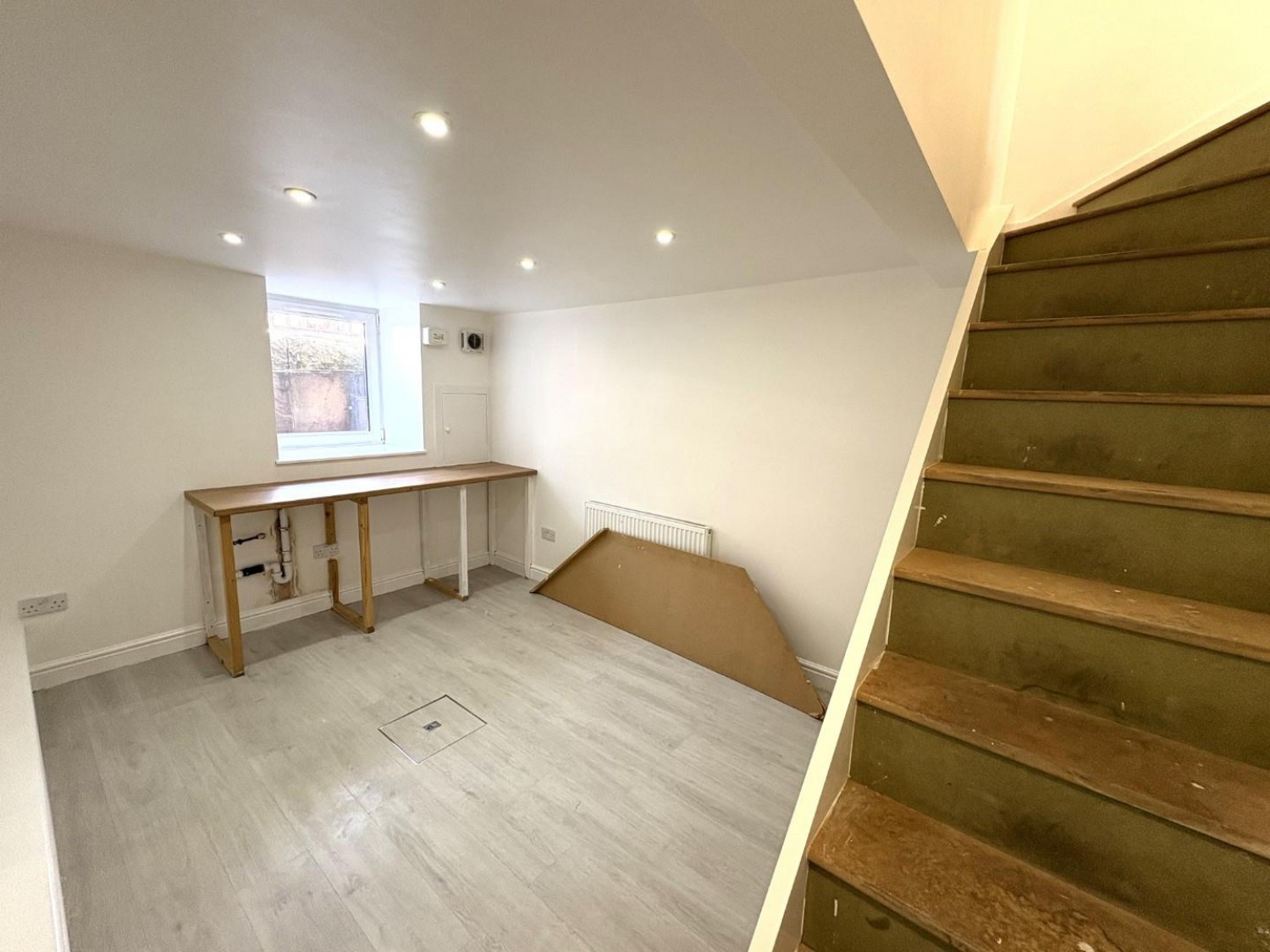 Valley Road, Meersbrook, Sheffield, S8 9GA