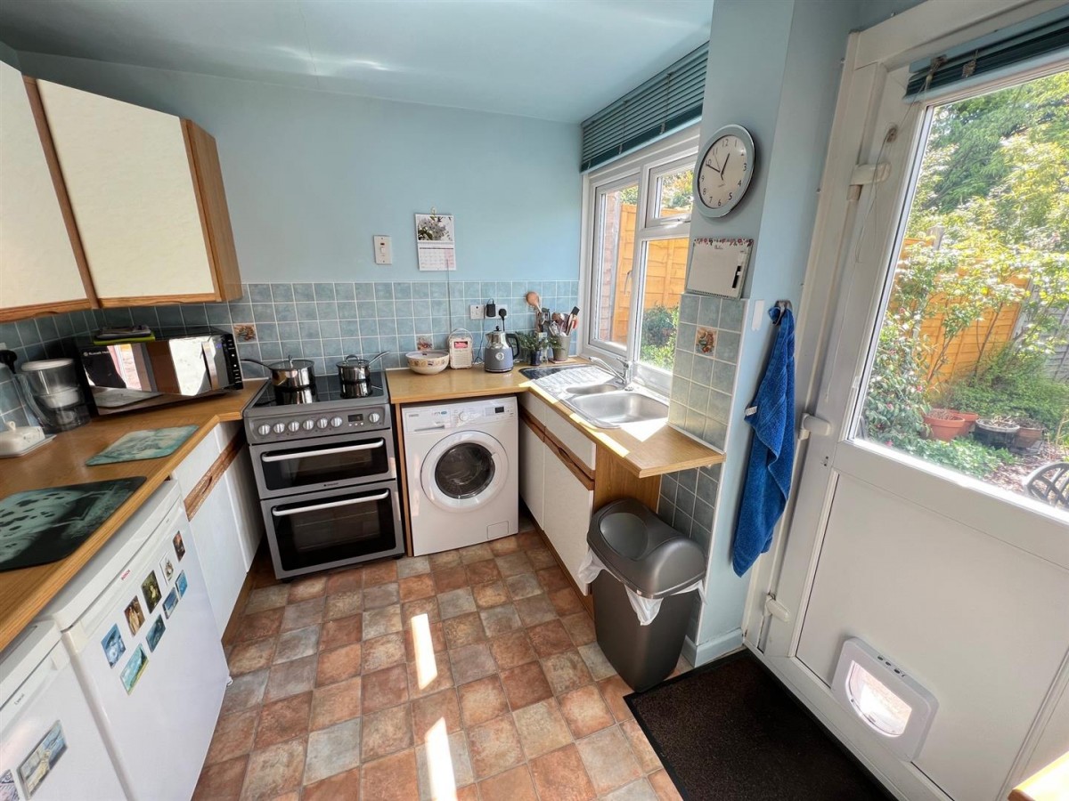 Lutley Drive, Stourbridge, DY9 0YQ