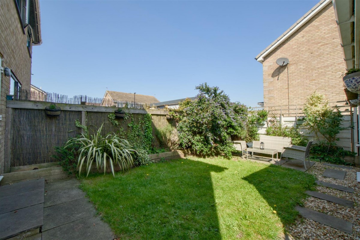 Walmer Carr, Wigginton