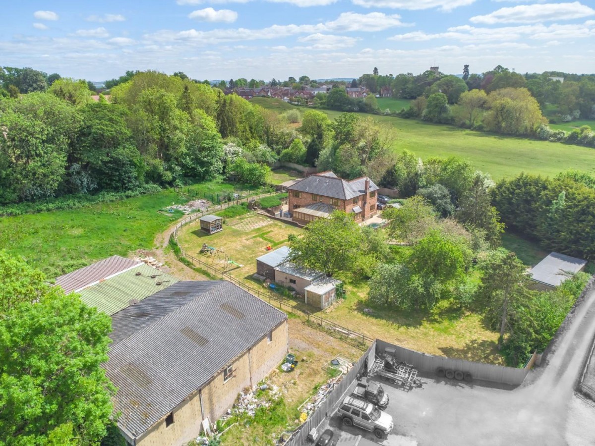 Stewkley Road, Wing, Leighton Buzzard