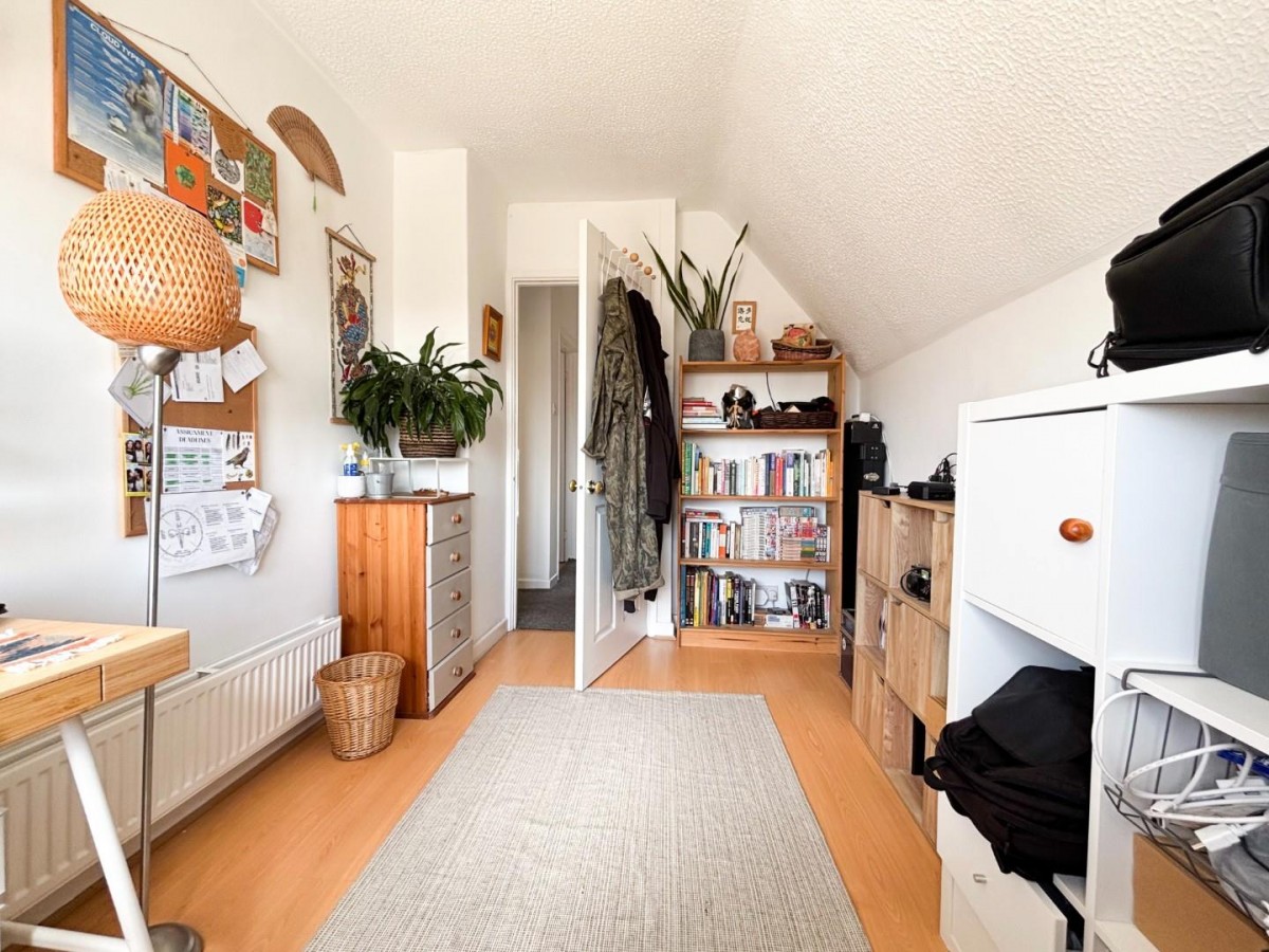 Springleaze, Bristol, BS4 2TT