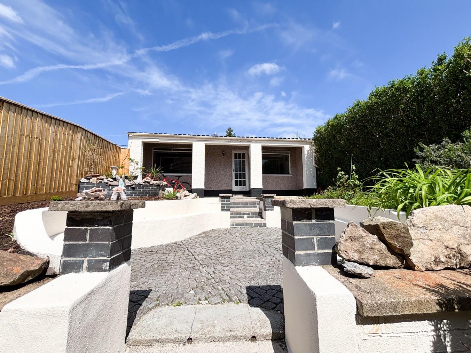 Springleaze, Bristol, BS4 2TT